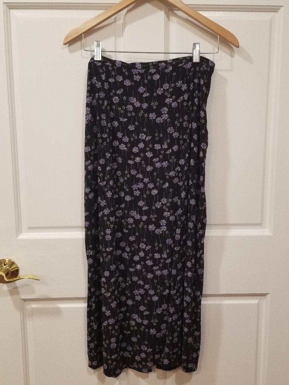 Ladies' Sag Harbor Maxi Skirt, Size M, EUC